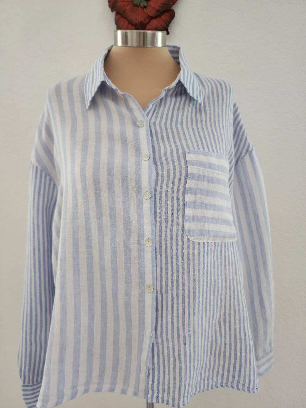 NICOLE MILLER | Light Blue & White Striped Button-Up Shirt 100% Linen - Picture 4 of 15